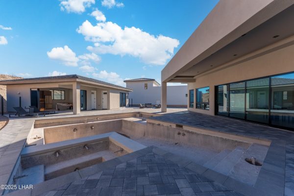 20251215204109138724000000-o